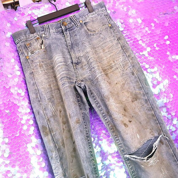 WHISKERED DISTRESSED JEANS 32x32 Fusai Jeans *FLAWED* Focus USA 90s Y2K Detailed - Picture 1 of 10
